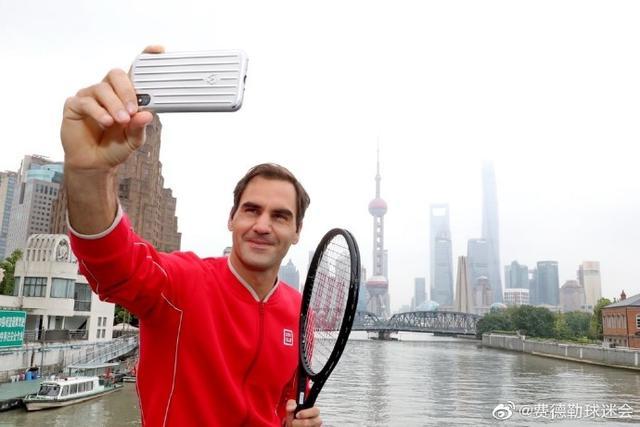 包含费德勒迎来三赛季高光表现，公牛球迷沸腾！的词条