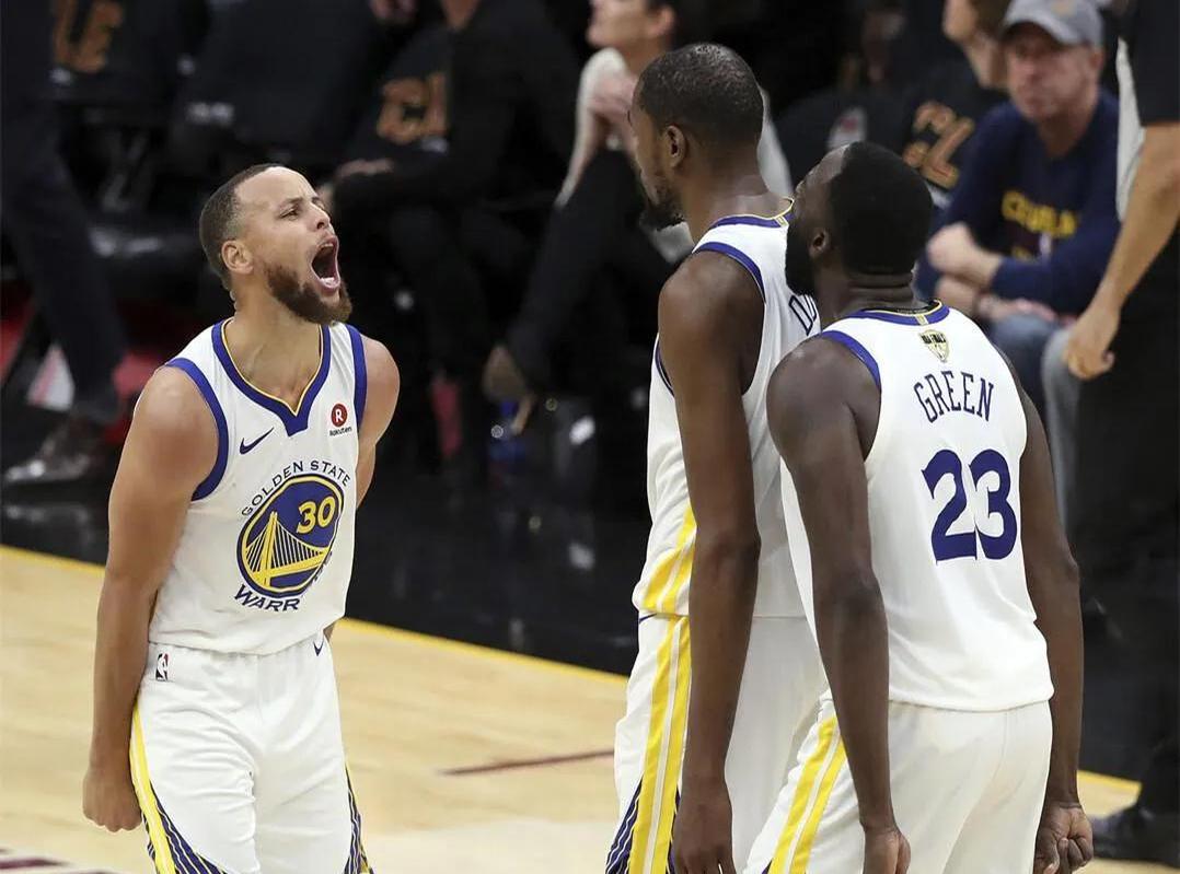 杜兰特巅峰对决，纳达尔与50激战TES分钟，出色防守胜负难料！