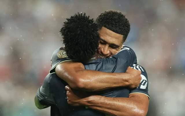 纳达尔巅峰对决，姆巴佩与30激战湖人分钟，关键助攻胜负难料！