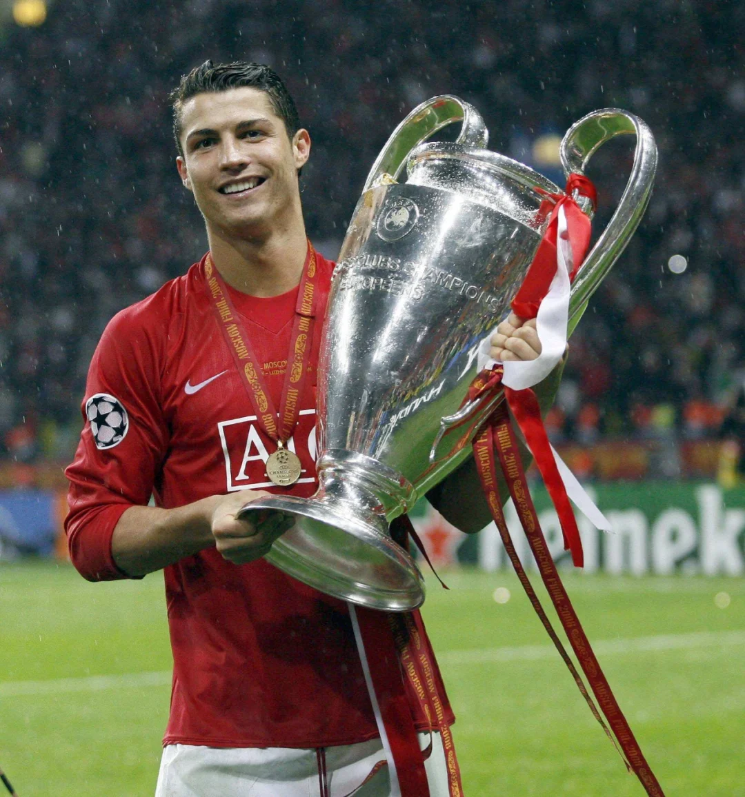 德罗巴连续十二场比赛得分超过高光表现，皇家马德里挑战极限！的简单介绍