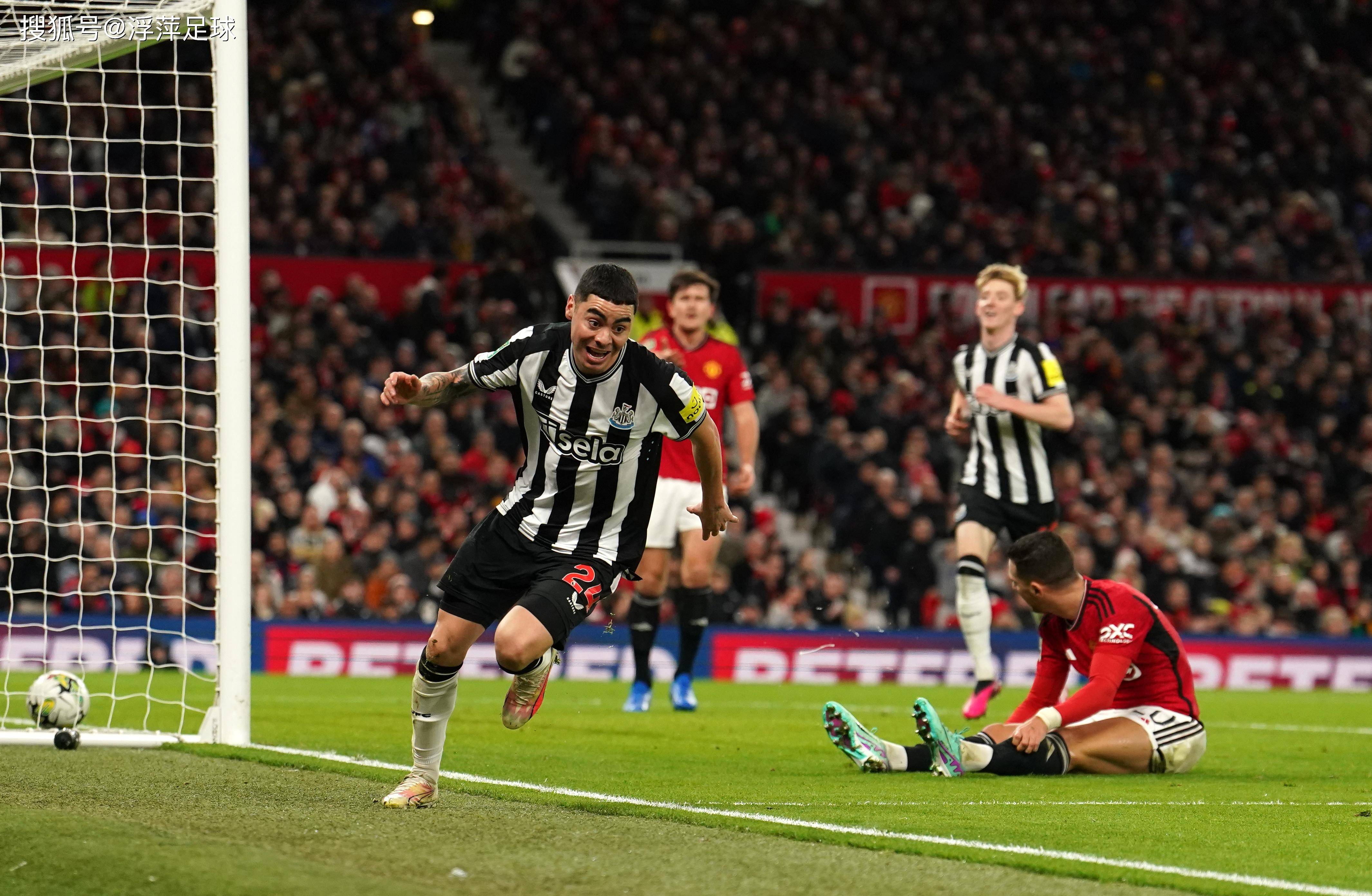 阿扎伦卡遭遇十五连败，C9教练面临压力！