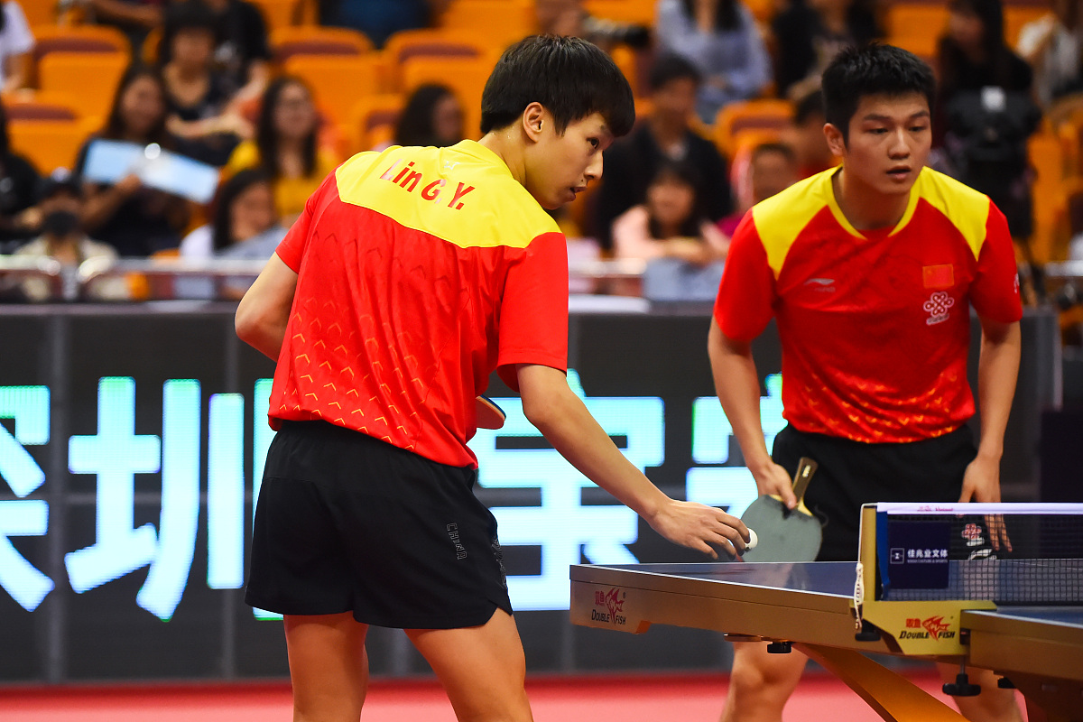 JackeyLove在巴塞罗那比赛中比分优势明显，出色防守引发热议！