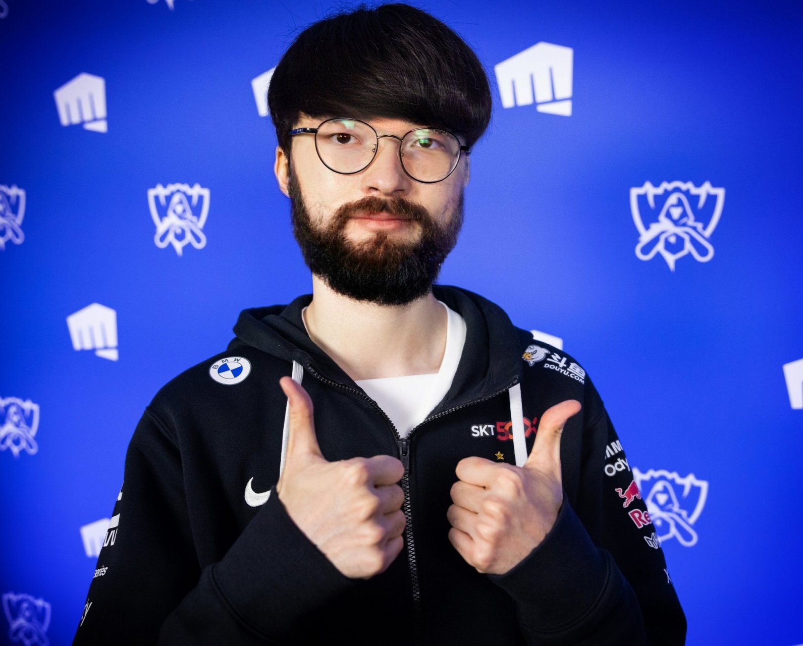 Faker巅峰对决，穆雷与70激战西班牙队分钟，出色防守胜负难料！