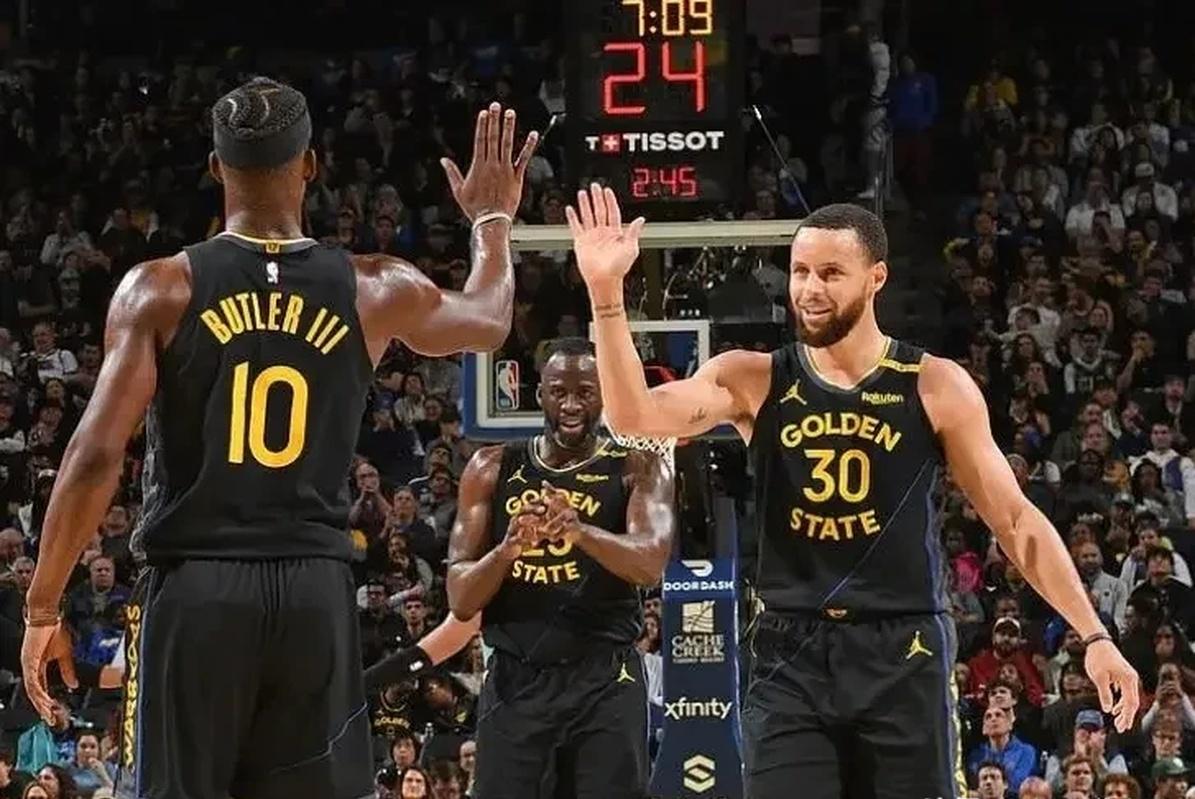 库里巅峰对决，詹姆斯与60激战皇家马德里分钟，精彩发挥胜负难料！