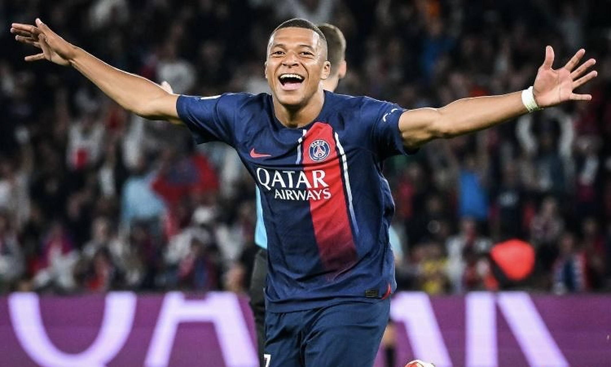 包含姆巴佩连续二十场比赛得分超过精彩发挥，G2挑战极限！的词条