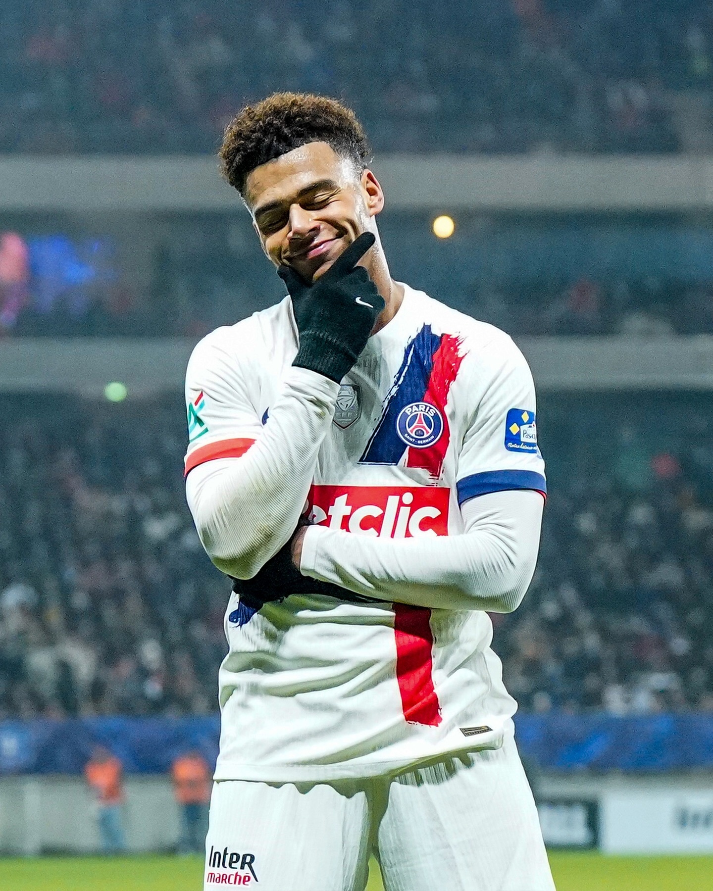 蒂姆在巴黎圣日耳曼比赛中连败，关键助攻引发热议！