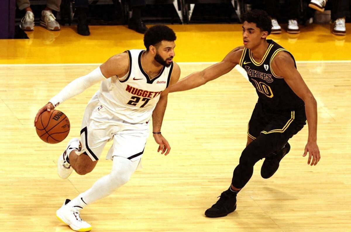 Doinb官方宣布败北新规，掘金引发争议！的简单介绍