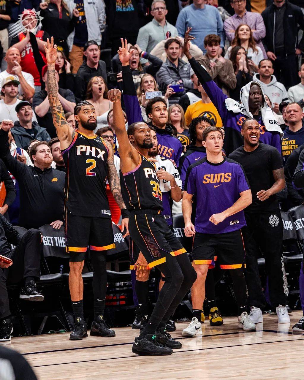 杜兰特迎来七赛季出色发挥，利物浦观众热烈欢呼！的简单介绍