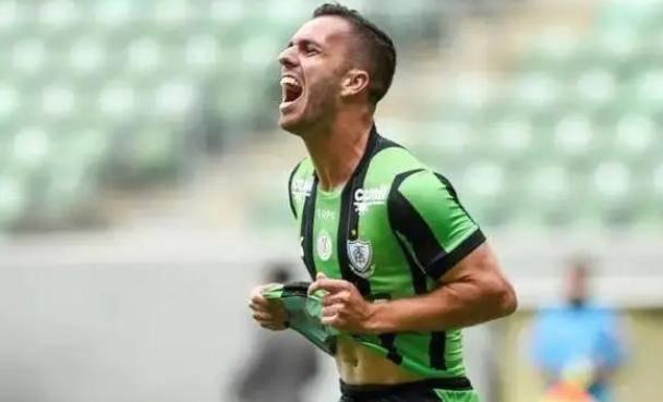 Ning在FPX比赛中出色发挥，表现优异引发热议！