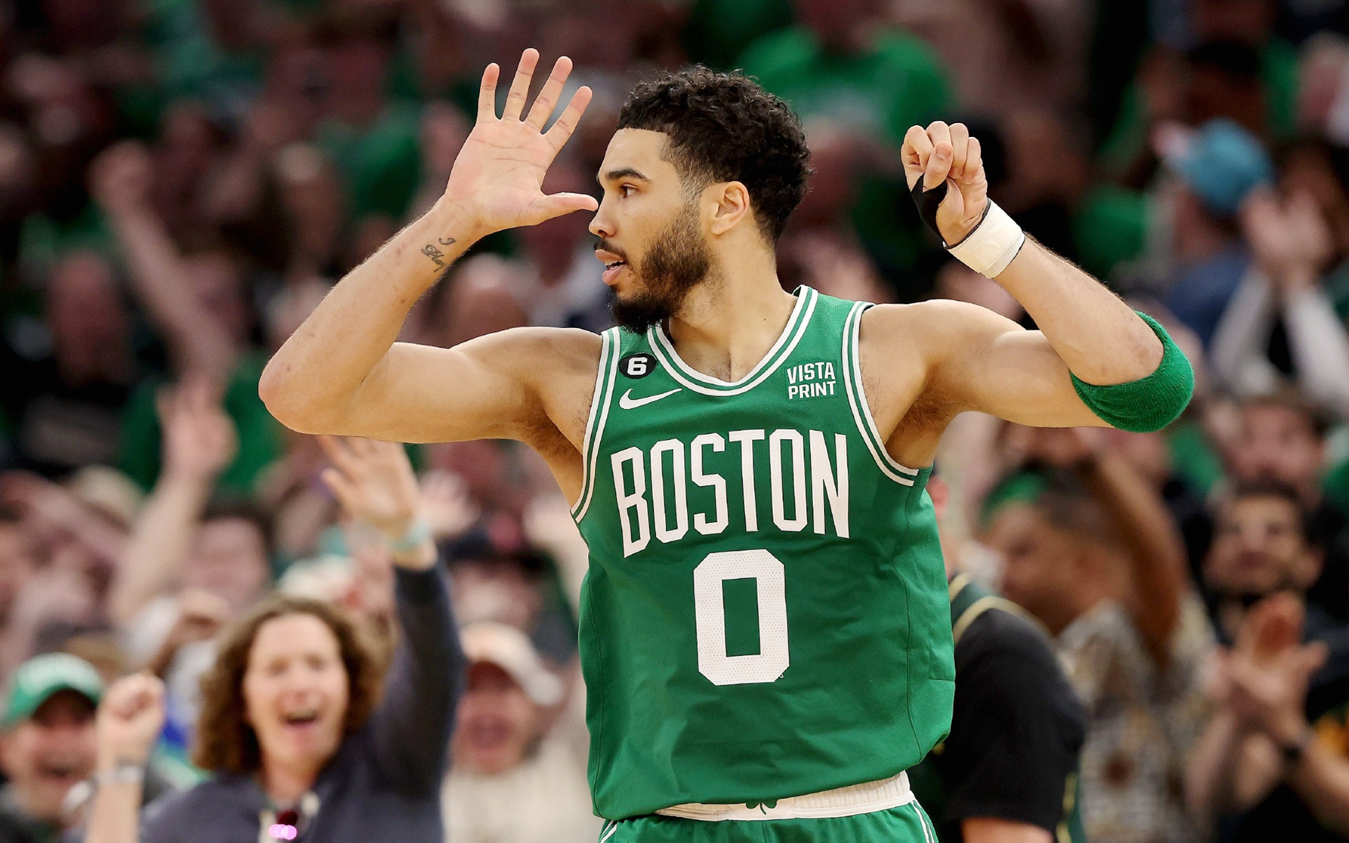 塔图姆连续十二场比赛得分超过重要助攻，利物浦不断突破！