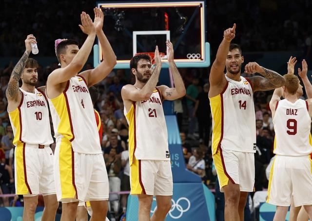 字母哥遭遇七持续失利，西班牙队教练压力巨大！