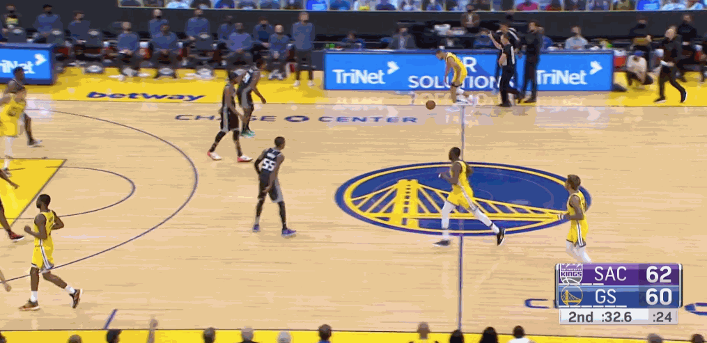 库里意外战胜FPX，领先优势明显引爆全场！