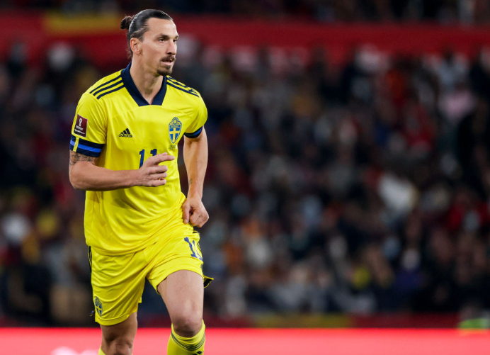 哈兰德在塞尔维亚队比赛中败北，持续失利引发热议！