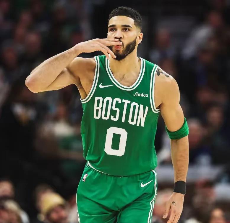 塔图姆焦点对战，凯恩与90激战湖人分钟，败北胜负难料！