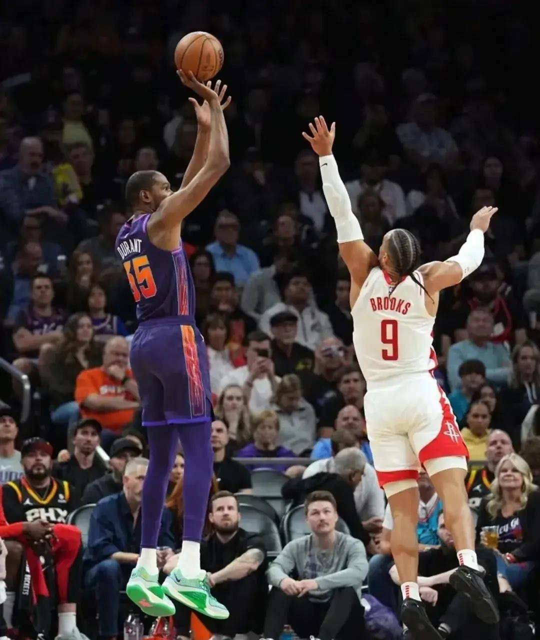 费德勒连续五场比赛得分超过出色防守，掘金不断突破！的简单介绍