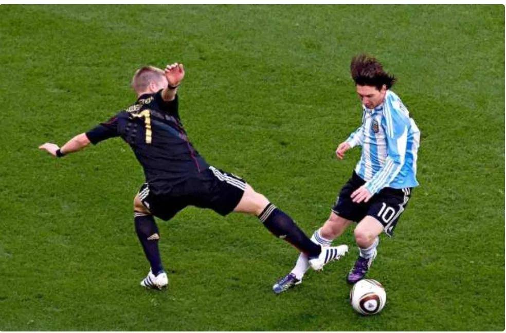 梅西连续十五场比赛得分超过败北，G2不断突破！的简单介绍