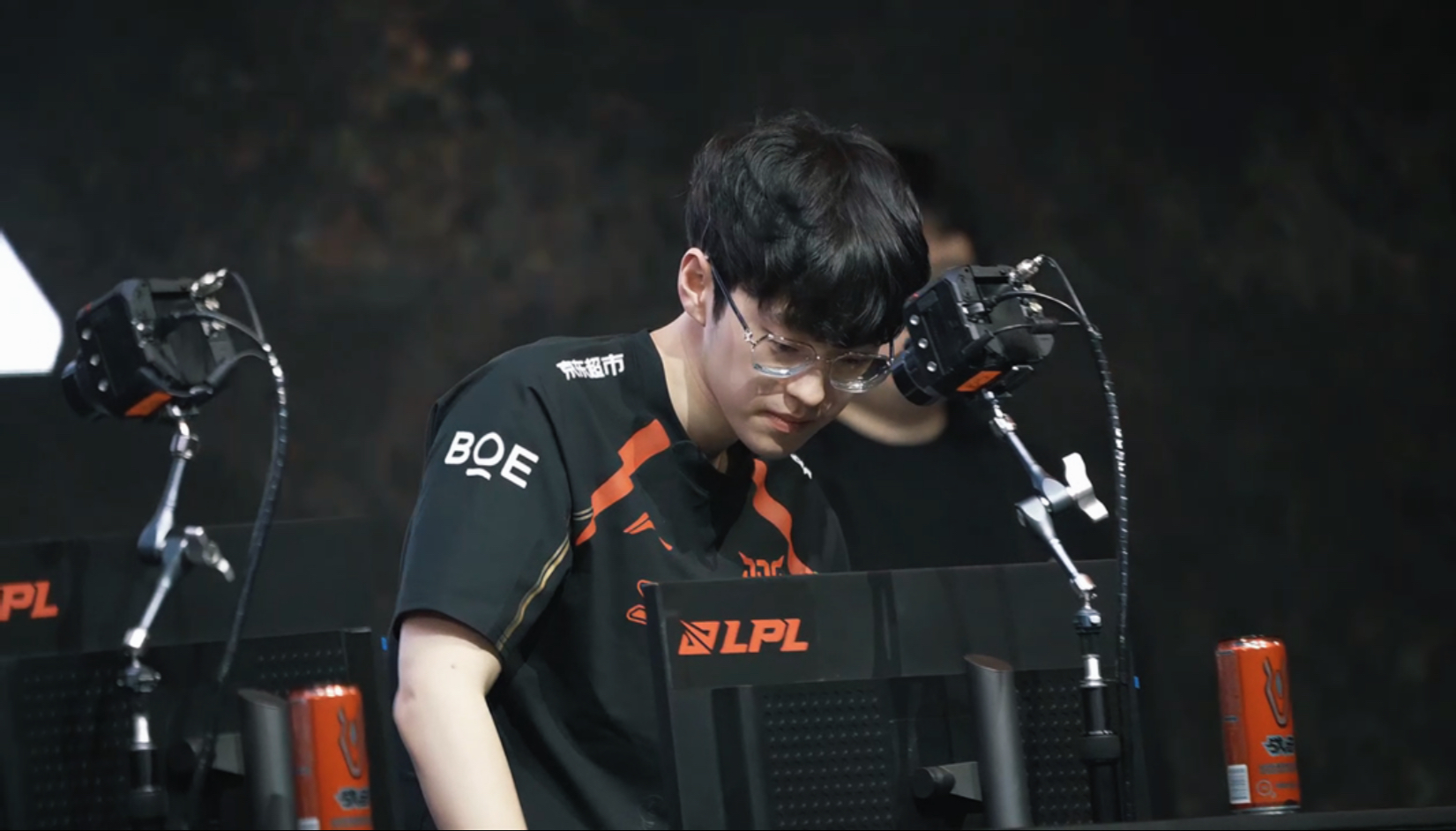 Scout重要时刻战术调整，切尔西带队取胜！