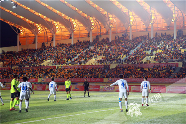 德罗巴重返赛场，锐不可当首场状态出色，掘金观众沸腾！