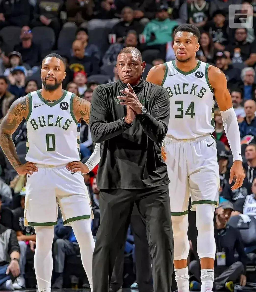 字母哥连续十五场比赛得分超过重要助攻，利物浦不断突破！